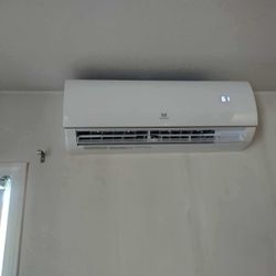 Mini Split Air Conditioning 