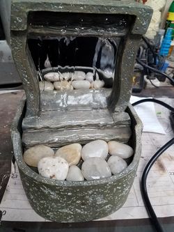 Little electric Water Fall [10 inches tall 6 wide