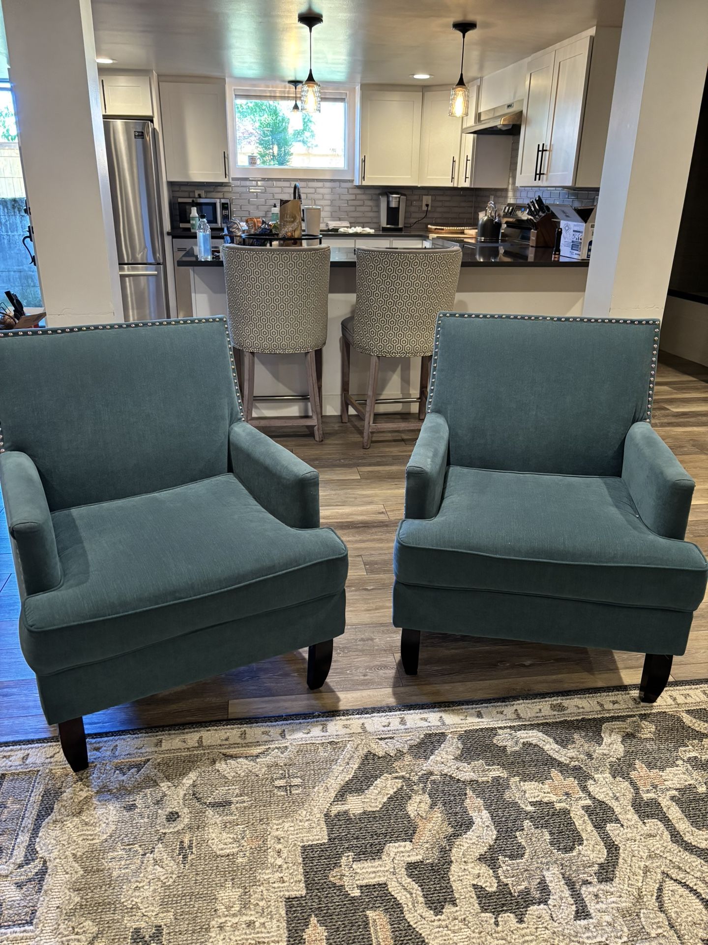 Set of 2 Teal Accent Armchairs – Nailhead Trim