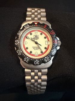 TAG Heuer Professional 200M Quartz Watch