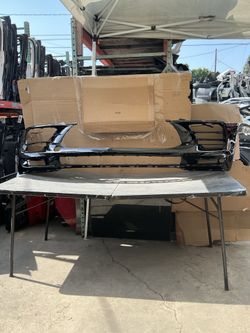 2019 - 2022 PORSCHE MACAN - FRONT BUMPER COVER OEM