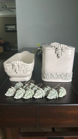 Decorative Bathroom decor