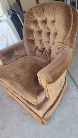 Vintage Brown Swivel Rocking Chair