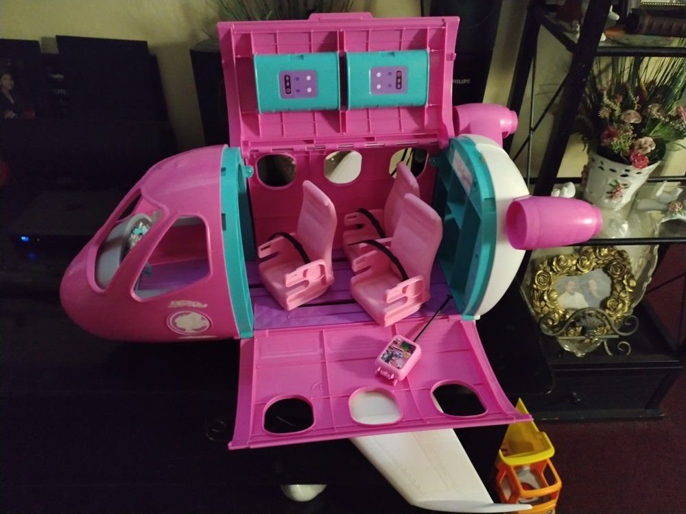 Barbie Airplane for Sale in Pharr, TX - OfferUp