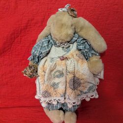 Vintage 1994 Bunnies By The Bay - Luna