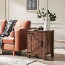Set of 2 Farmhouse Rustic End Tables with Charging Station & Barn Door, Wood Sofa Side Tables
