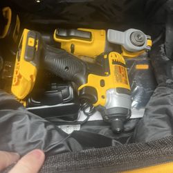 Dewalt Tool Set In Bag Brand New! Check Description