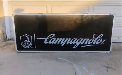 Campagnolo shipping crate display case