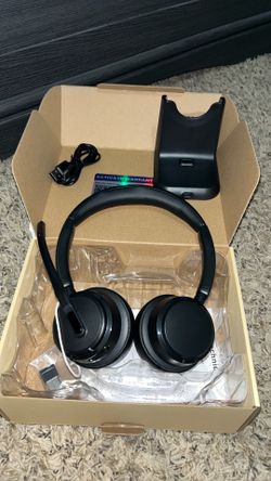 Bluetooth Wireless Headset with Noise Cancelling Microphone