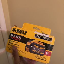 DEWALT FLEXVOLT 20V/60V 9Ah 165$ BRAND NEW‼️