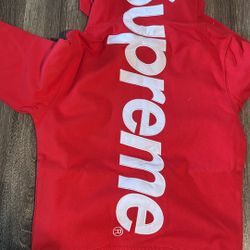Supreme Hoodie 