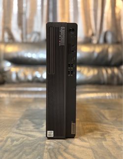 Lenovo Thinkcentre M70s SFF Core i3 10th gen 16GB RAM 256GB SSD Windows 11 desktop computer