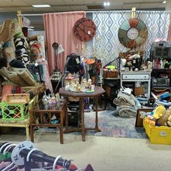 Peddlers Mall Booth 304