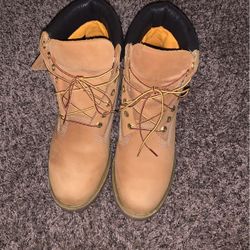 WHEAT TIMBERLAND BOOTS 6INCHES MENS SIZE 11