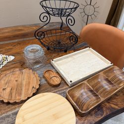 Kitchen Serving Items