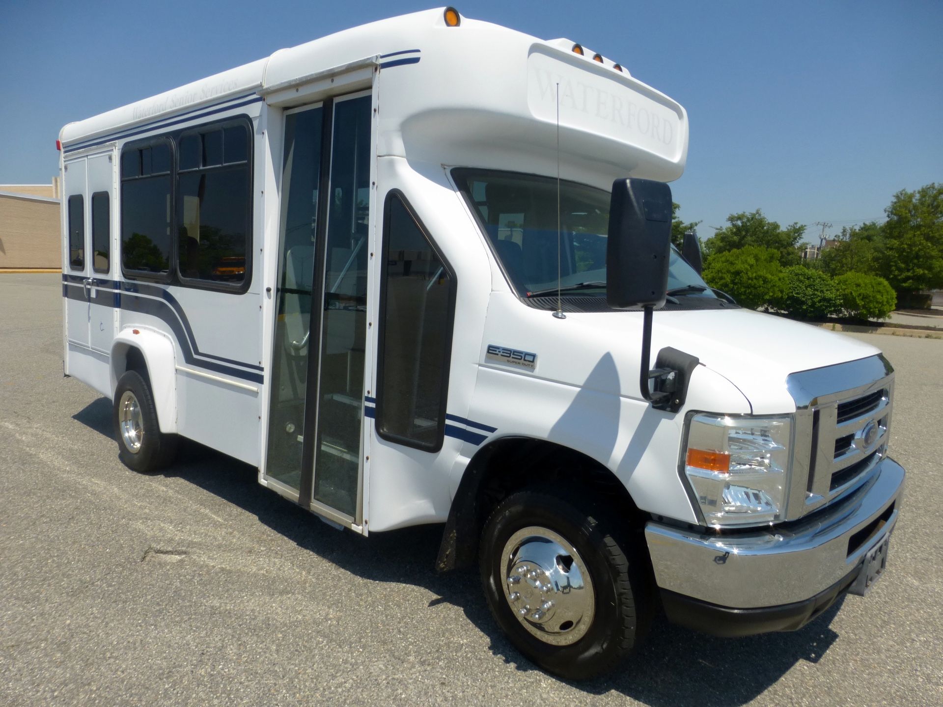 2009 Ford E350 Wheelchair Shuttle Bus (A4834)