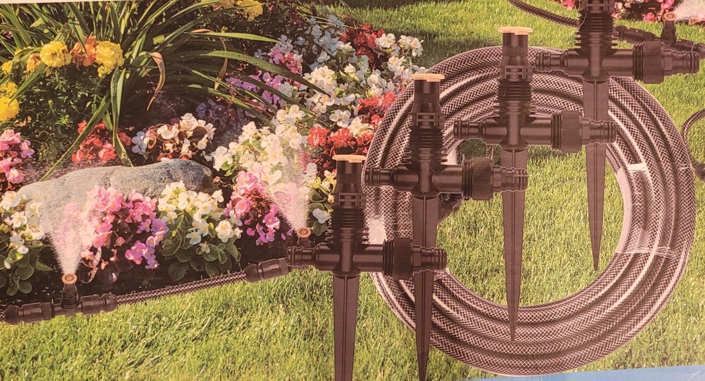 Multi-Adjustable Above Ground
Sprinkler System Kit
Great for watering the lawn, flower beds, raised
gardens, vegetable gardens and more