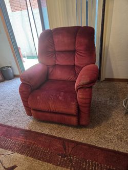 Chair  Rocks/swivels