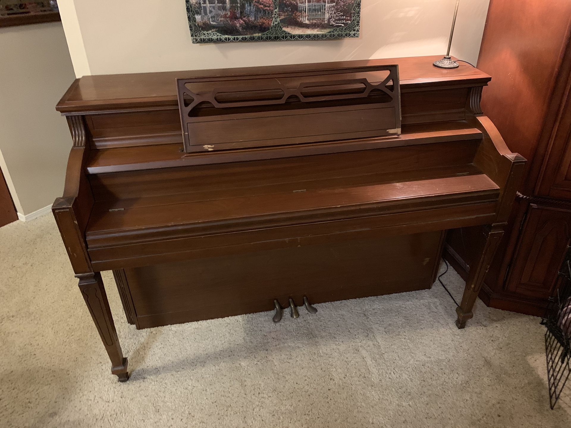 Fischer New York upright console piano needs TLC and tune