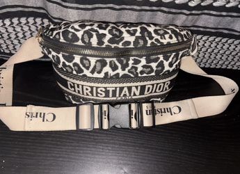 Women’s Fanny Pack Bag