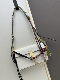 Soft Sound Shoulder Small