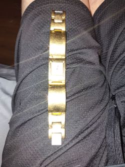 Vintage women's guess watch, solid band to look like a bracelet as well