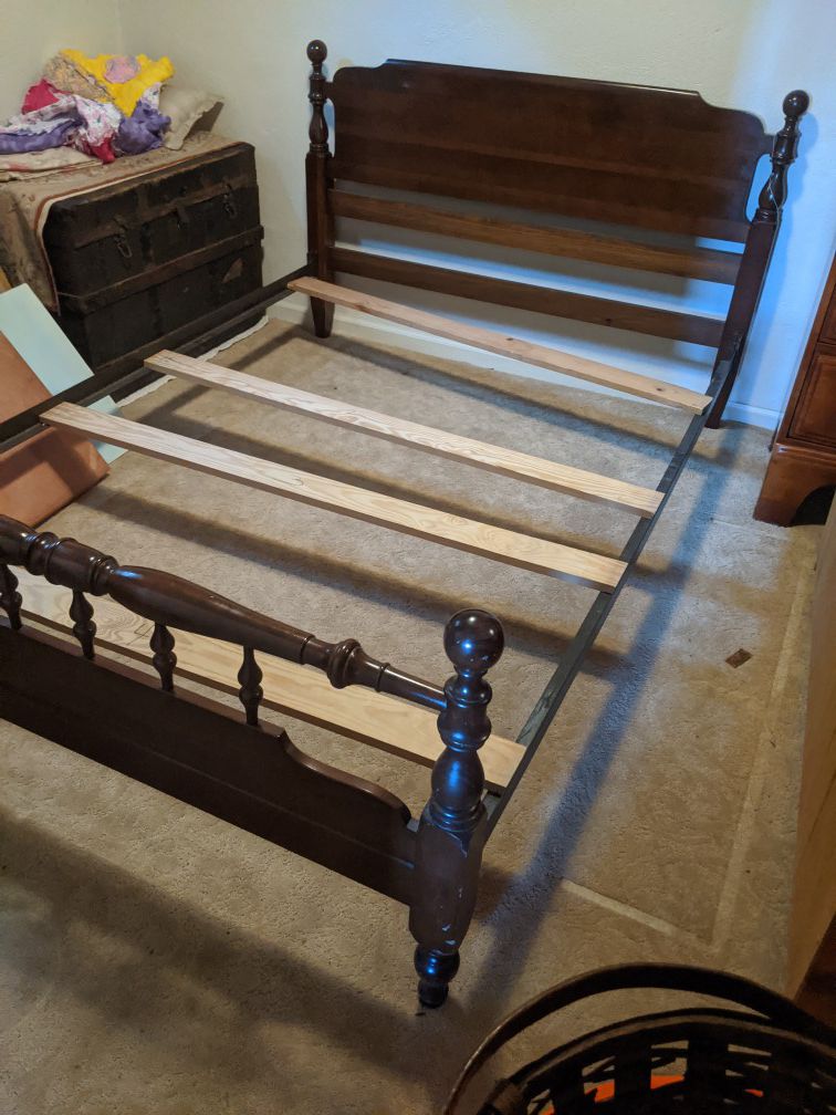 Ethan Allen Bed Frame - Full size