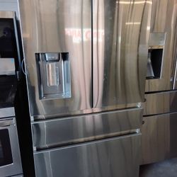 🤩very Nice Refrigerators Super Price Different Brands And Prices Not Scratches Not Dents$600sendyour Message 