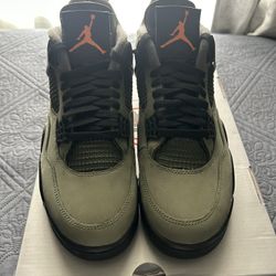 Jordan 4 Undefeated Size 9.5