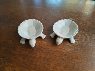Vintage Tuttle trinket Dishes