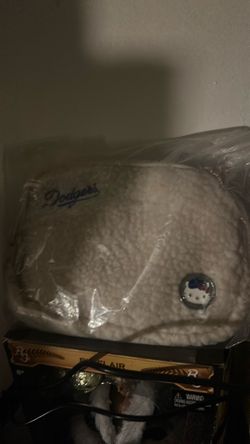 Hello kitty dodger