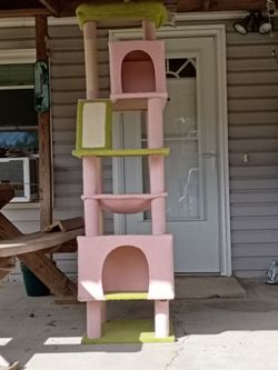 Cat tree