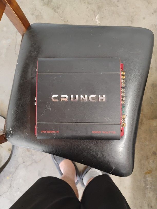 Crunch Car Amplifier 