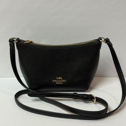 Coach Crossbody Bag in Crossgrain Leather Black