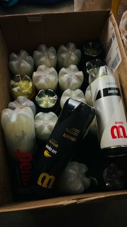 20 cans tennis balls, 60 balls, all in great condition. Played only one match of 2 sets each can