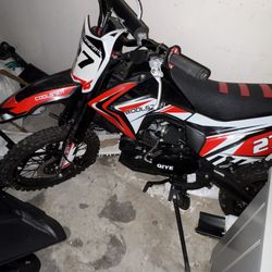 Coolster M-125 Dirtbike