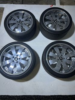 For Sale: Set of 4 Freshly Powder-Coated 19” Forgiato Rims w/ Tires