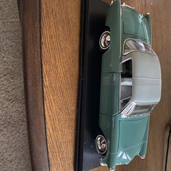 New Collector Vehicle / Toy 1953 Starliner 
