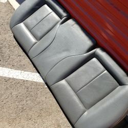 2005 Chrysler 300 Rear Seat Cushion (Grey)