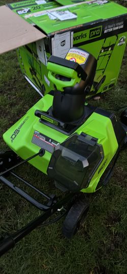 Green works 40v snow blower
