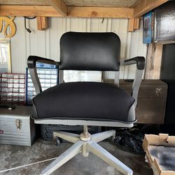 Steel Case Tanker Chair Antique steel  American made  MCM Tanker desk chair American steel  Vintage steel American Made 