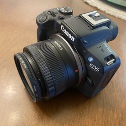 Camera For Sale- Canon EOS R50