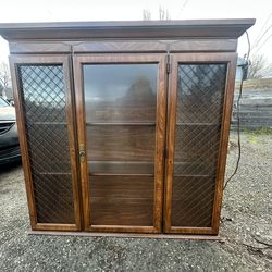 FREE China Cabinet