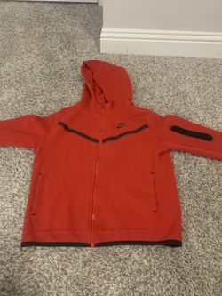 Red Nike Tech