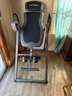 Innova Inversion Table