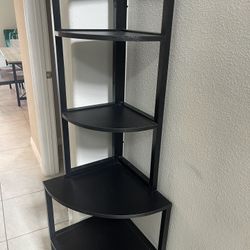Corner Stand 