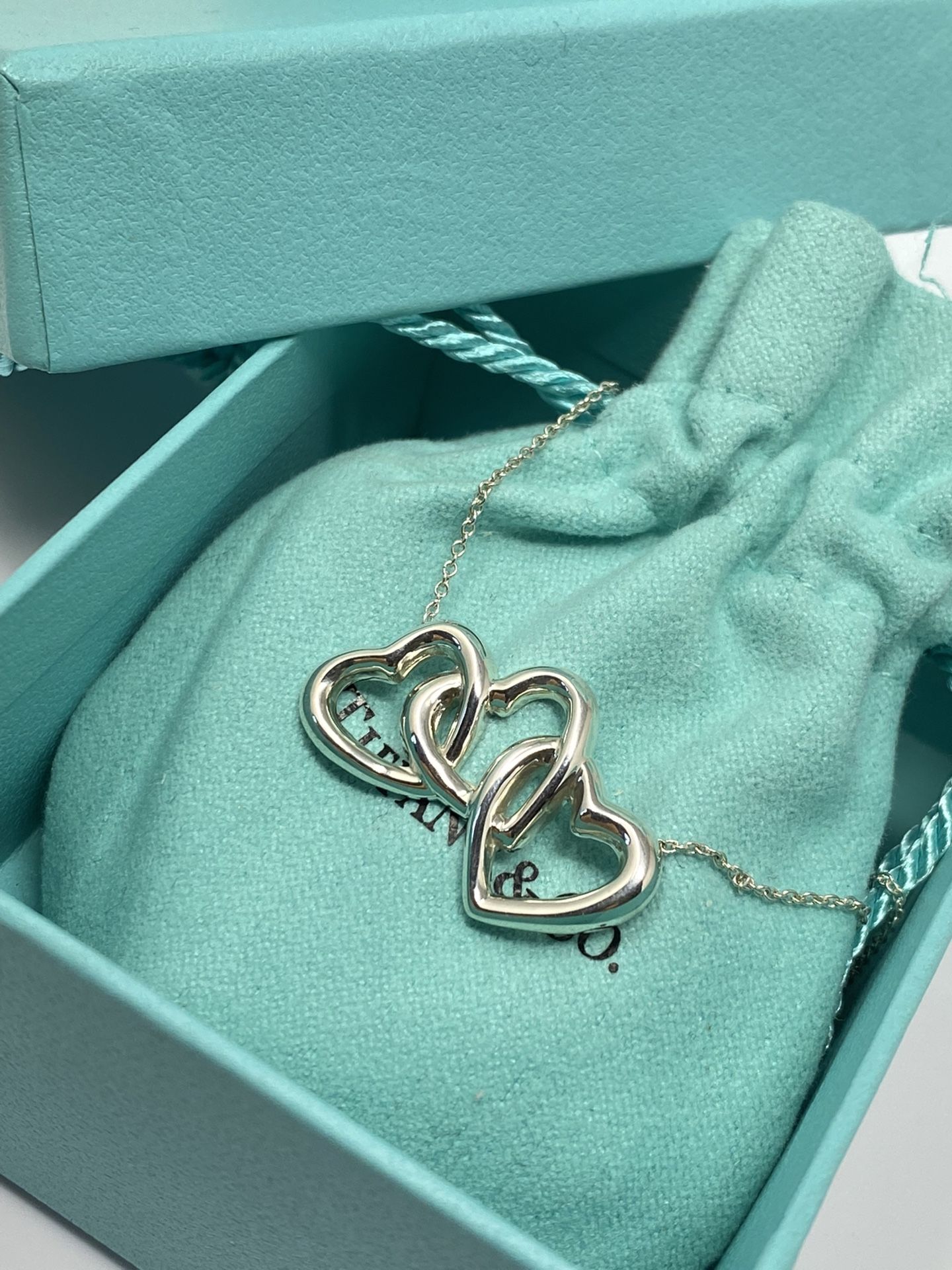  Tiffany & Co Triple Heart Sliver Necklace 18”