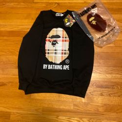 BAPE sweaterbarley worn but little rip