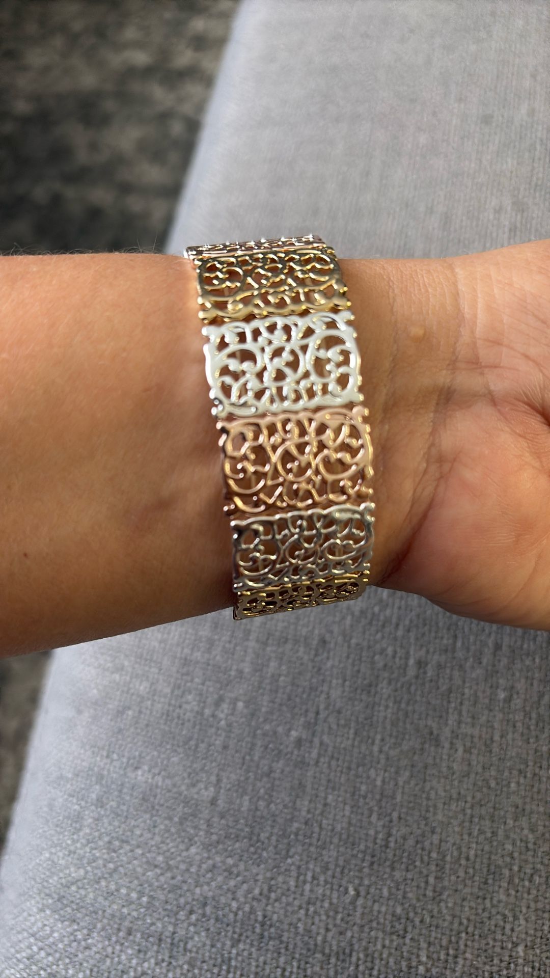 Bracelet