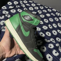 Jordan 1 Pine Green Size 10.5